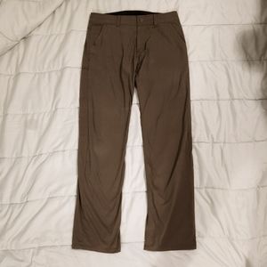 Men's Kuhl Pants Size 32x32.